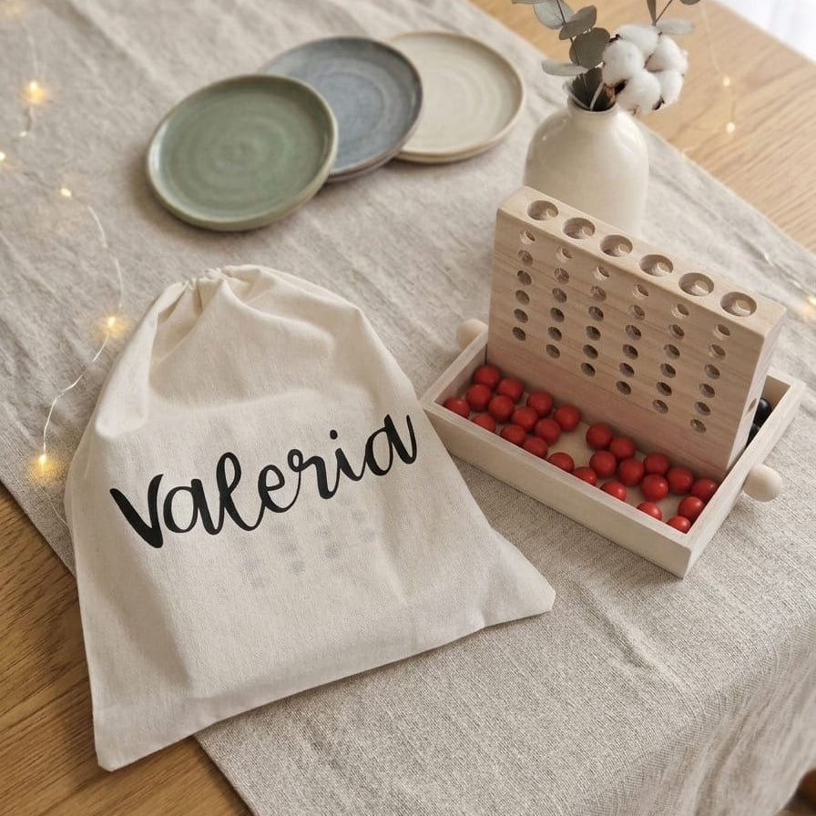 4 en Raya de Madera Personalizado · Detalle Infantil para Bodas, Comuniones y Bautizos