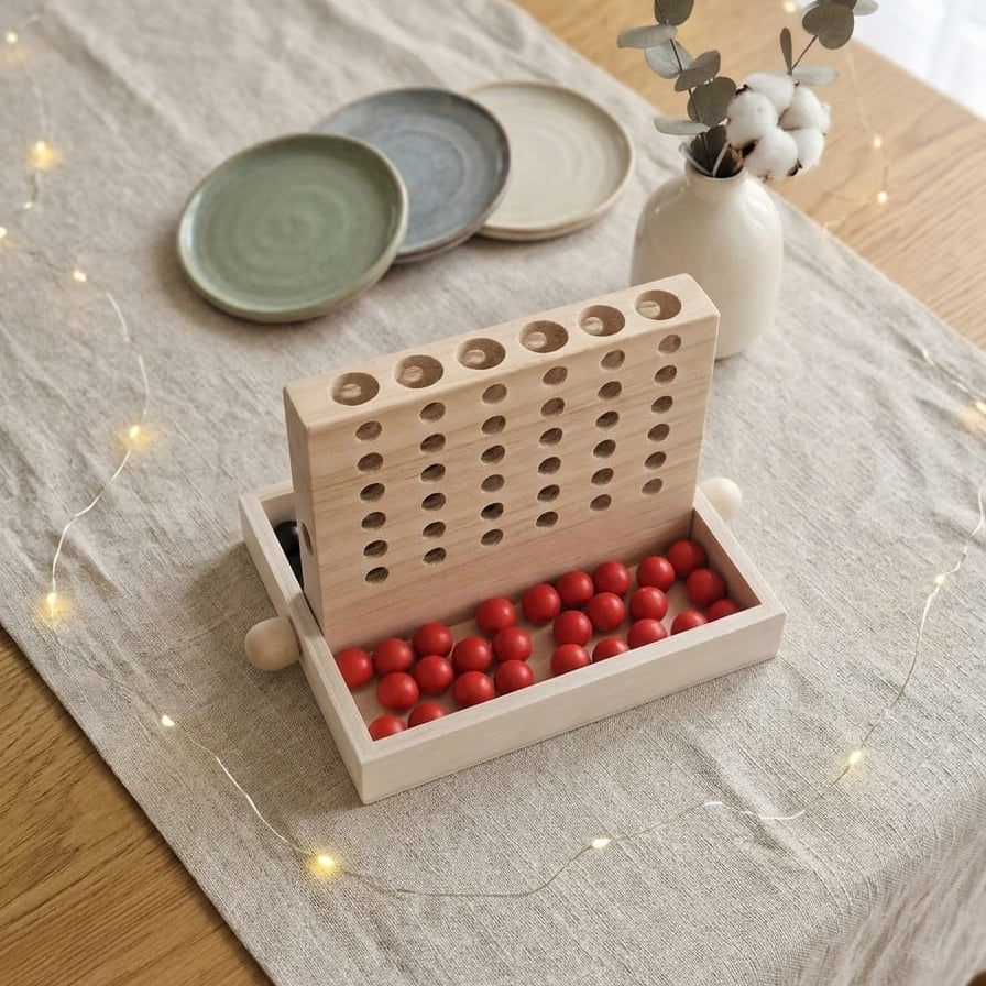 4 en Raya de Madera Personalizado · Detalle Infantil para Bodas, Comuniones y Bautizos