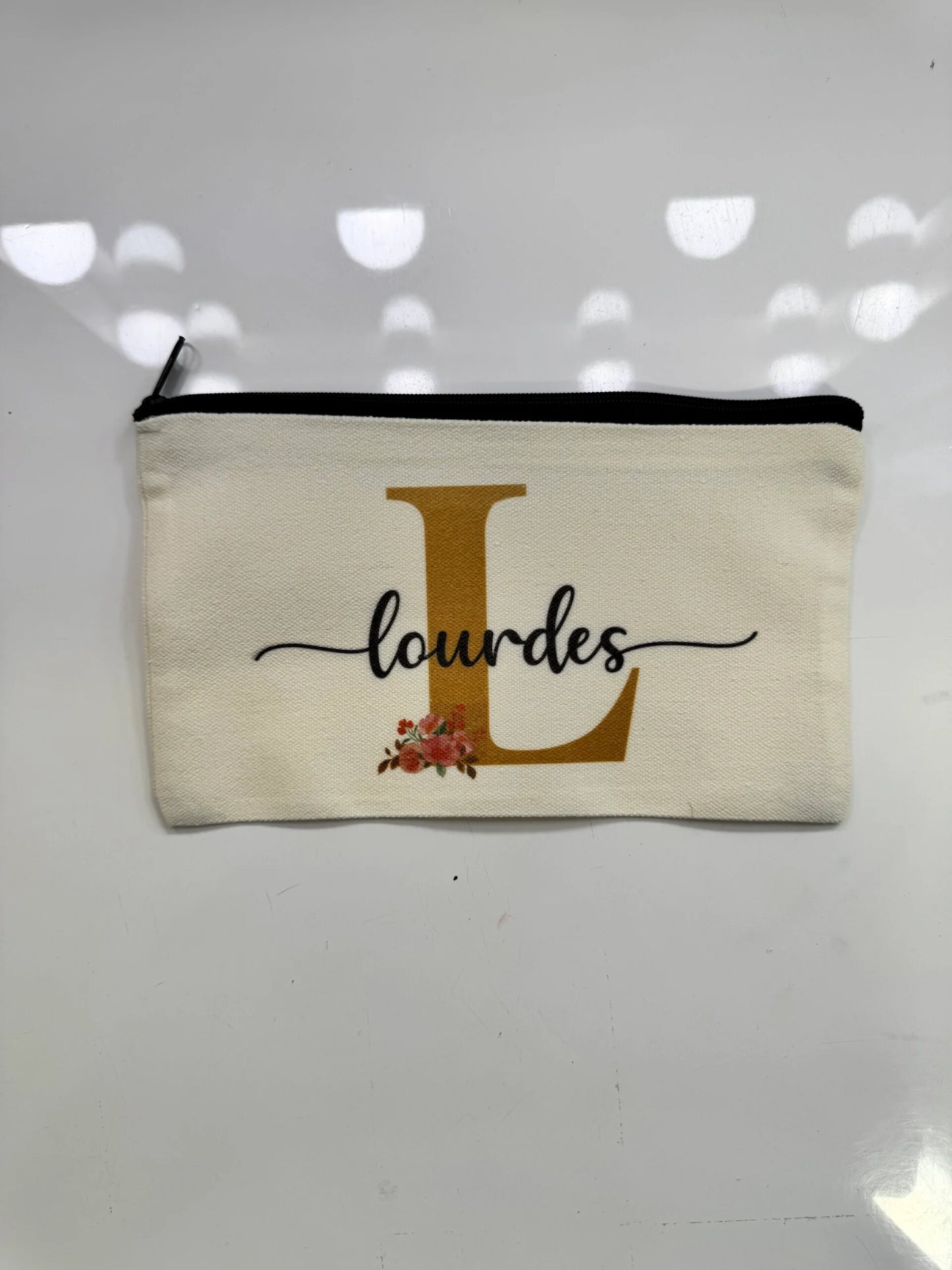 NECESER PERSONALIZADO CON INICIAL