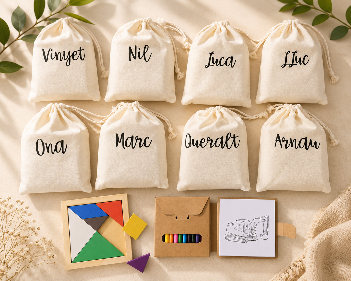 Set Infantil Personalizado · Tangram de Madera + Bloc de Colorear + Lápices · Detalle para Niños en Bodas, Comuniones y Bautizos