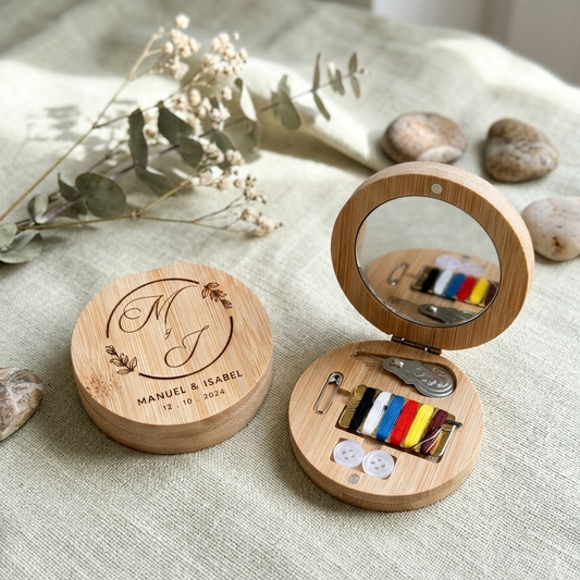 Set de costura de madera con espejo – Detalle para boda personalizado